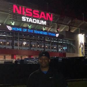 Meet your Posher, Bruce